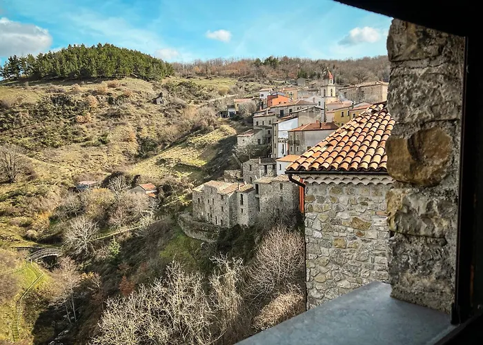 foto di Guarda Che Luna Sasso di Castalda